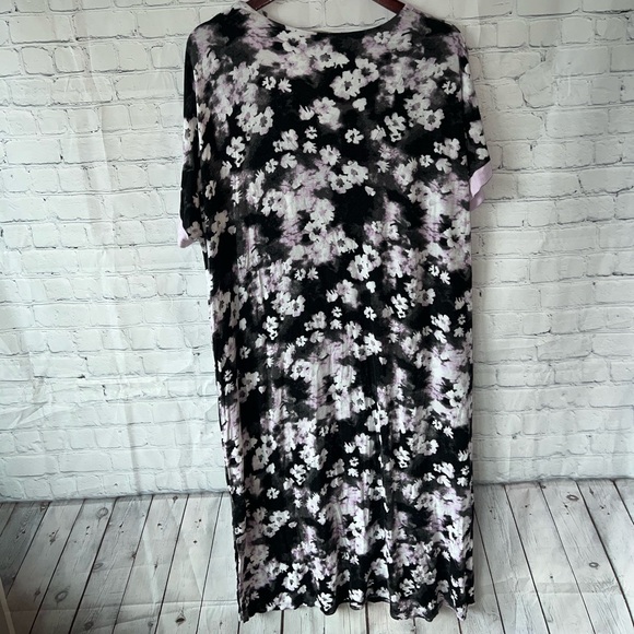 Secret Treasures Black, Purple & White floral long dress size XL - Picture 5 of 8
